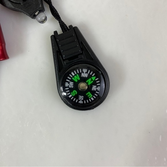 Water Bottle Pocket Key Finder Whistle Flashlight Compass - Picture 2 of 9